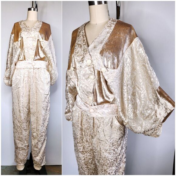 Vintage Crushed Velvet Jumpsuit Poet Sleeves Ballon Sleeves JUMPSUIT Pockets M L - Picture 1 of 10